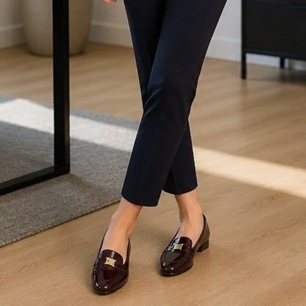 Giani Bernini Loafer Women 8.5 Burgundy Patent Jileesa Memory Foam Flat Preppy